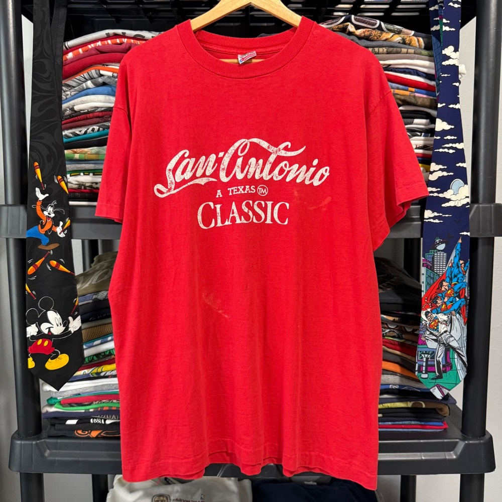 Vintage 90s Red San Antonio Texas Classic Graphic T-Shirt XL Light Marks